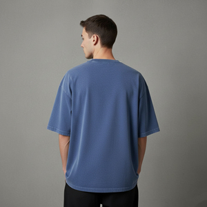 เสื้อยืดผู้ชายคุณภาพสูง 240 GSM ผ้าฝ้าย 100% ทรงโอเวอร์ไซส์ ล้างสีแบบแอซิดวอช  ถักทอพิเศษ  โลโก้สั่งทำได้  ล้างสีแบบสโตนวอช  ทรงวินเทจ  เป็นมิตรต่อสิ่งแวดล้อม - Product Image 4