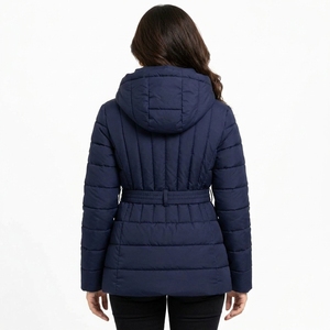 Veste matelassée pour femme de qualité supérieure, doublure confortable, motifs personnalisés, flexible, légère, isolée, avec tissu durable - Product Image 6