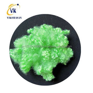 Venta caliente de alta calidad 15D64mm HCS Grapa de poliéster verde Reciclado HS Material de relleno alto Siliconized Hollow Spinning - Product Image 1