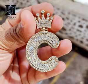 Pendentif Lettre Bulle Couronne de Roi Luxe Entièrement Sertie de Diamants, Collier Initial Personnalisé pour Vente en Gros de Bijoux - Product Image 1