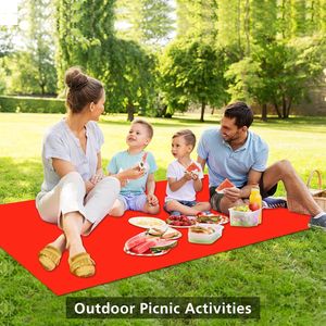 137 X 274cm <b>Disposable</b> Plastic <b>Tablecloth</b> Rectangle Metallic Party Faux Foil Cover for Birthday Wedding and Christmas - Product Image 1