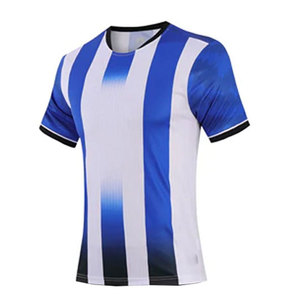 Maillot de football personnalisé avec numéros, noms et logos imprimés, fabriqué en tissu polyester de haute qualité pour une performance optimale - Product Image 1
