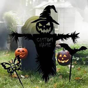 Ornements de jardin en fer forgé pour Halloween, conçus pour des décorations extérieures durables et festives d'automne dans les espaces résidentiels. - Product Image 1