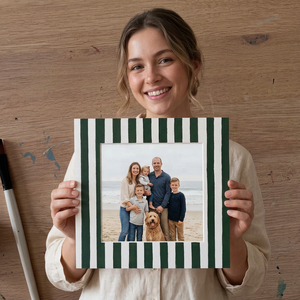 Best Customized Quality Elegant Resin Photo Frame Hand <b>Pasted</b> Chipset Hand Polishing Eco-Friendly Handmade Customize Your - Product Image 1