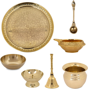 Juego de Thali de Metal Premium para Pooja con Grabado Floral Intrincado, Bandeja Redonda Dorada para Oración con Campana Decorativa y Cuencos Kalash - Product Image 4