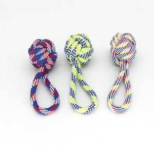 Juguete para perros indestructible de colores personalizados al por mayor para masticadores agresivos y razas de perros adultos 2 nudos cuerda de algodón juguete para masticar perros - Product Image 1