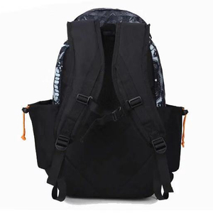 Sac de sport à faible MOQ, couleur unie, prix bas, vente chaude, séchage rapide, grand espace, sac à dos de basketball fabriqué au Pakistan - Product Image 4