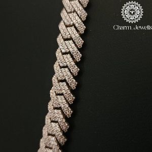 สร้อยคอ Charm Jewells สำหรับผู้ชาย ประดับมุกน้ำจืดทรงกลมเจียระไนแบบ Brilliant Cut ได้รับการรับรองจาก IGI เงินแท้ 925 ชุบทอง 14K - Product Image 3