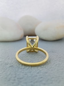 Bague de fiançailles classique solitaire taille émeraude 2,0 carats en or massif 18 carats blanc et jaune, diamant de laboratoire VVS, bijoux fins pour soirée - Product Image 6