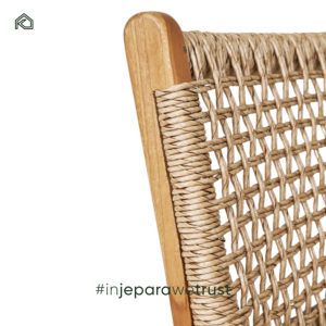 Chaise de salle à manger d'extérieur moderne et durable en teck, fauteuil de patio à faible entretien avec accents en rotin et bois massif, confortable pour hôtel - Hinata - Product Image 2