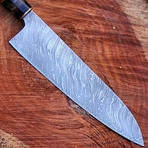 Couteau de cuisine en acier Damas de qualité supérieure pour chefs professionnels et cuisiniers amateurs avec manche confortable - Product Image 6