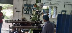 Máquina Perforadora Radial Hidráulica Z3063 220V/380V 5.5kW 63mm Diámetro Máximo de Perforación Motor Bomba Caja de Engranajes - Product Image 2