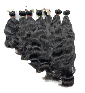 Extensions de cheveux humains vietnamiens naturels ondulés à double étirage 100% cuticules alignés tissage de cheveux prix de gros pour les femmes noires - Product Image 1