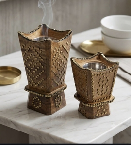 Quemador de incienso artístico de madera Mubkhar, soporte decorativo árabe para quemar Bakhoor y Oud, para meditación y prácticas espirituales. - Product Image 5