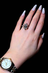 Anillos de Compromiso con Diamantes de Laboratorio Personalizados, CVD HTHP Vvs, Diamante Cultivado en Laboratorio, Oro de 18K, Anillo Solitario Marquise para Hombre y Mujer - Product Image 2