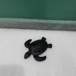 Escultura Decorativa de Tortuga Moderna en Aluminio con Acabado Marrón para Decoración de Mesa en Diwali - Product Image 6