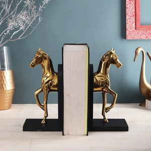 Sujetalibros Decorativos de Caballo Dorado, Escultura de Animales para Sala de Estar, Estante de Oficina - Product Image 1