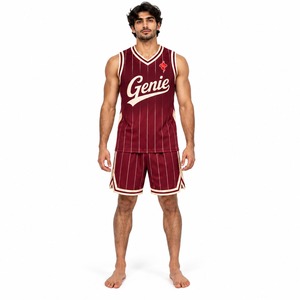 Ensemble d'uniformes de basketball personnalisés – Maillot et short respirants en mesh pour clubs, écoles et entraînements unisexes pour jeunes - Product Image 1