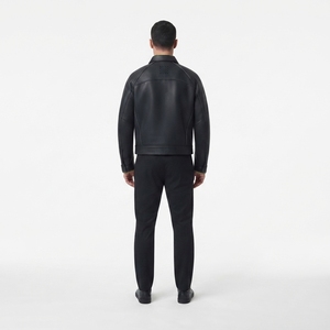 Veste en cuir Techwear géométrique modulaire haut de gamme en cuir de veau pleine fleur imperméable avec néoprène collé, style Trucker, modèle européen - Product Image 2