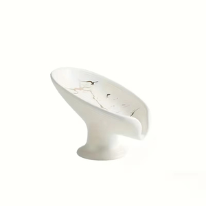 Jabonera de cerámica autodrenante para jabón y fertilizante, con apariencia de mármol, en forma de hoja, diseño nuevo y moderno. - Product Image 1