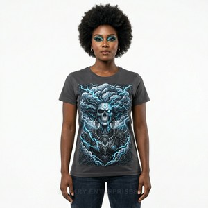 Fabricant de T-shirts personnalisés pour femmes en tissu épais, T-shirt graphique Winter Fantasy, imprimé crâne bleu, streetwear, fournisseur de vêtements en gros - Product Image 2