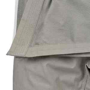 Kimono de Karate Negro Personalizado, Tela Resistente, Duradera, Transpirable y Personalizable - Product Image 3