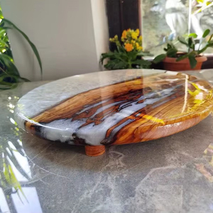 Support à gâteau moderne en résine transparente blanche pour une présentation élégante des desserts à la maison, en cuisine, lors de mariages ou de fêtes - Product Image 1