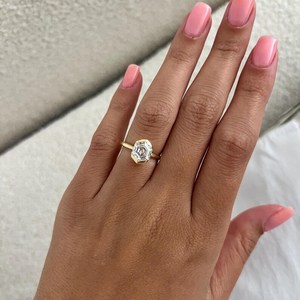 Modern Style VS1 Hexagon Cut Diamond Unique Fancy Ring Lab Grown 2.01CT With 18K Solid Gold Fine Anniversary <b>Party</b> Gift Jewelry - Product Image 3