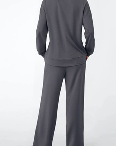 Women's Solid Color Crepe <b>Blazer</b> <b>Set</b> Long Sleeve Loose Fit 2-Piece Coord Outfit Minimalist Style All Seasons Wear - Product Image 4
