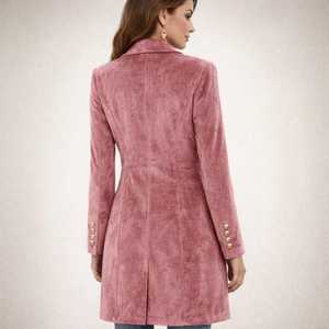 Manteau en velours rose victorien pour femmes, veste longue vintage pour l'hiver, manteau élégant et cintré - Product Image 2