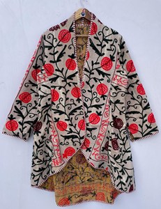 Jaif Textiles Handmade Boho Kantha Quilted Coat Reversible Embroidered Floral Pattern Short Sleeve Winter Jacket Indian Textile - Product Image 4