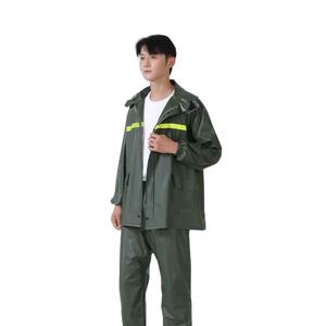 Meilleures ventes Imperméable à 100% à capuche Longue Mode Adulte Imperméable pour Poncho Dernier design pour la randonnée en plein air Coupe-vent - Product Image 1