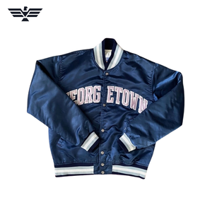 Chaqueta Varsity Unisex Azul Marino, Transpirable, Estilo Vintage, con Letras Bordadas, Cuello Alto, Cierre de Cremallera, Chaqueta Bomber de Invierno 100% - Product Image 4