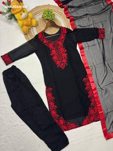 Ensemble Kurti-Pant à manches longues et Dupatta à bordure en dentelle en Georgette de qualité supérieure avec broderie au fil, vente en gros - Product Image 2