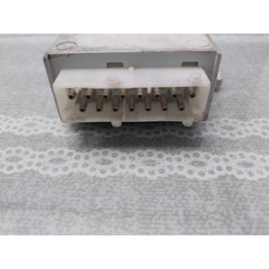 ECU และโมดูลคอมพิวเตอร์มือสองสำหรับรถยนต์ซีรีส์ 7 รุ่น 6921404 - Product Image 4