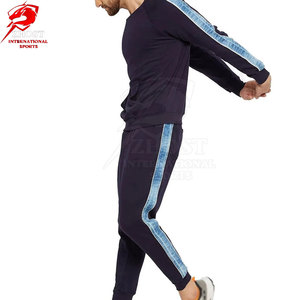 ชุดวอร์มผ้า Performance Fabric สำหรับผู้ชาย ดีไซน์แห้งเร็ว เหมาะสำหรับออกกำลังกาย ฟิตเนส วิ่ง ออกกำลังกายกลางแจ้ง และชุดกีฬา - Product Image 2