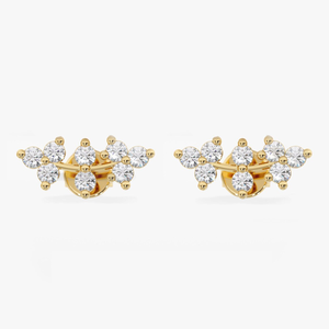 Pendientes de tuerca tipo ear climber de oro de 18K con diseño de racimo curvo y diamantes delicados cultivados en laboratorio - Product Image 2