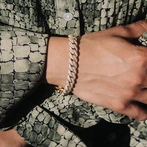 Pulsera de Lujo de Plata de Ley con Moissanita, Estilo Hip Hop, Eslabones Cubanos, Corte Brillante, Engaste en Canal, Unisex, Uso Diario, Certificado GRA - Product Image 1
