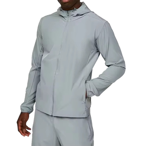 Ensemble de veste coupe-vent légère à capuche pour homme, couleur unie, séchage rapide, survêtement sportif, vêtements d'extérieur pour le printemps, disponible à la vente - Product Image 2