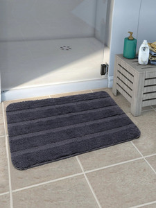 Customized Children's Anti-Slip Shower Bath <b>Mat</b> Solid Pattern Eco-Friendly Polyester Machine-Made Fluffy Floor <b>Mat</b> Custom Patten - Product Image 6
