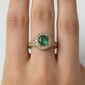 Bague de fiançailles personnalisée en or massif 10K/14K/18K avec diamant de laboratoire CVD de couleur DEF, qualité IGI VVS-VS, taille brillant classique, sertie à griffes - Product Image 3