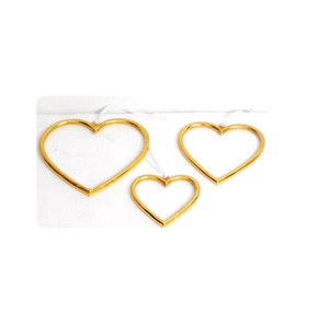 Adornos Colgantes de Corazón Hechos a Mano en Metal Dorado Hueco, Ecológicos, Corazones Decorativos Texturizados, Varios Tamaños, Cintas Azules, San Valentín - Product Image 1