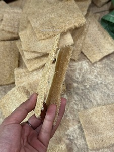 Lot de 6 éponges exfoliantes en loofah bio, pressées et douces, emballage personnalisé, cultivées à la ferme, pour le corps, origine Vietnam - Product Image 4