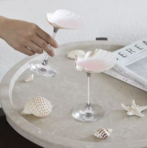 Verre à vin artisanal vietnamien en coquillage, matériau naturel pour le service de boissons, décoration de table, vente en gros - Product Image 1