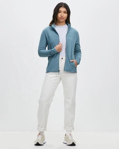 เสื้อแจ็กเก็ตผ้าฟลีซเข้ารูปสำหรับผู้หญิงผ้าฝ้ายพิมพ์ลายมีฮู้ดย้อมสีมีกระเป๋าระบายอากาศได้ดีแบบออกแบบได้ตามต้องการ - Product Image 4