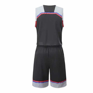 Ensemble d'uniformes de sport de basketball pour équipe, maillot respirant à séchage rapide, vêtements personnalisés OEM en gros - Product Image 3