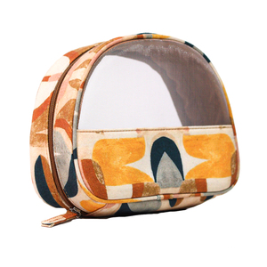 Pochette de toilette imprimée, organiseur de voyage, sac de rangement portable avec filet, fabriqué en coton OBP recyclé et polyester. - Product Image 4