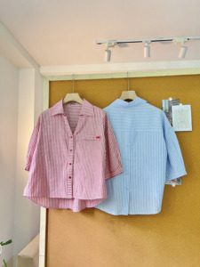 เสื้อเชิ้ตผู้หญิงลายทางทรงโอเวอร์ไซส์ แขนสั้น สไตล์เกาหลี ยี่ห้อ SUBICI S100 ขายส่ง เสื้อคลุมลำลองสำหรับฤดูร้อน - Product Image 6