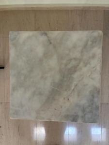 Muebles de Salón de Diseño Minimalista, Mesa de Centro Moderna con Tapa de Mármol y Base de Hierro Negro - Product Image 2