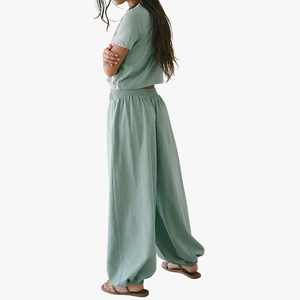Ensemble deux pièces décontracté pour femme : T-shirt court et pantalon large ample – Tenue de sport et de yoga pour femme - Product Image 5